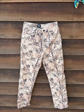 BDG Beige & Brown Nature-Print Slim Straight Jeans